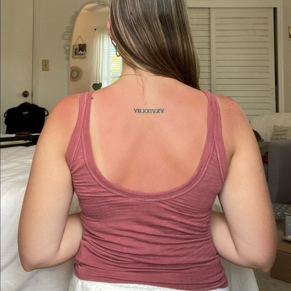 coral tank top - Picture 3 of 3